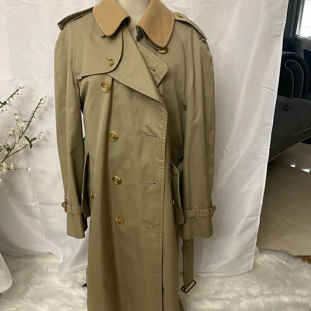 Burberrys London Vintage Camel Tan Trench
Coat Tan Wool Liner - Picture 2 of 15